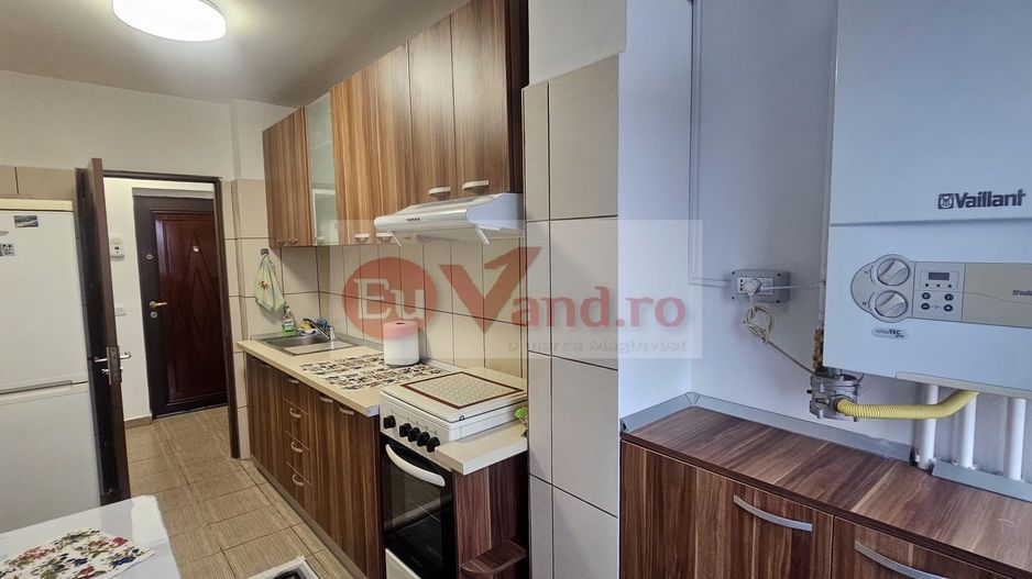 Apartament 2 camere renovat - Tiglina 2, M-uri - Poză 4
