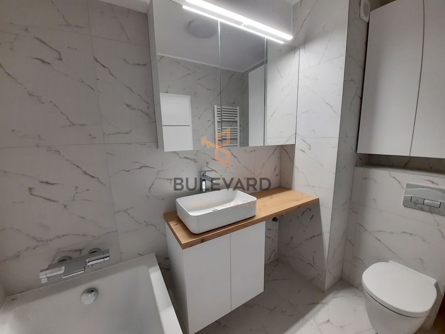 Apartament ultrafinisat de 80 mp + terase 32 mp, parcare subterana! - Poză 7