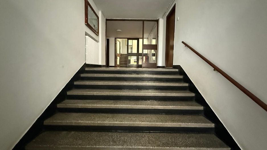 Studio de vanzare - Poză 9