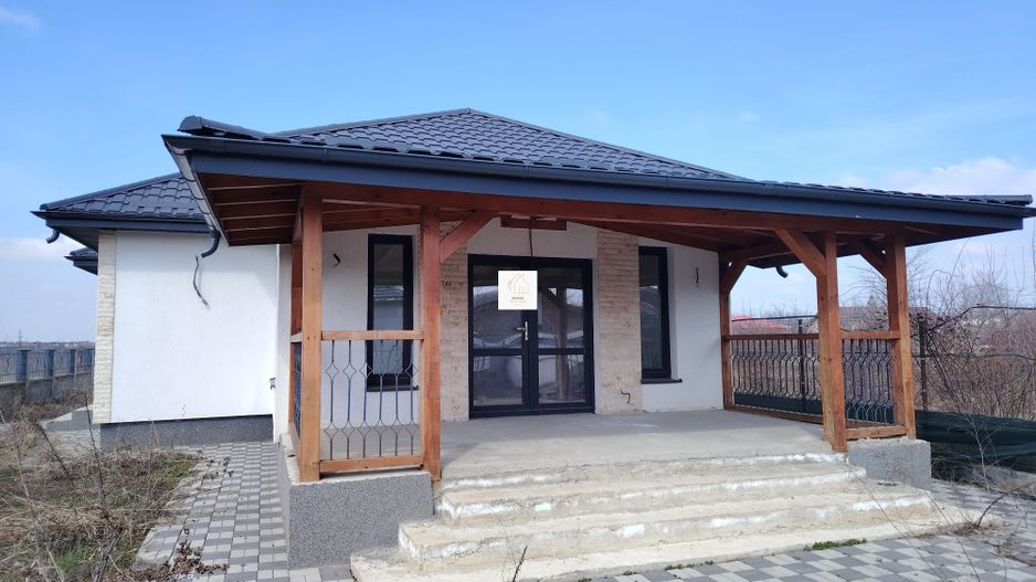 Casa Manastirea 4 camere - Poză 4