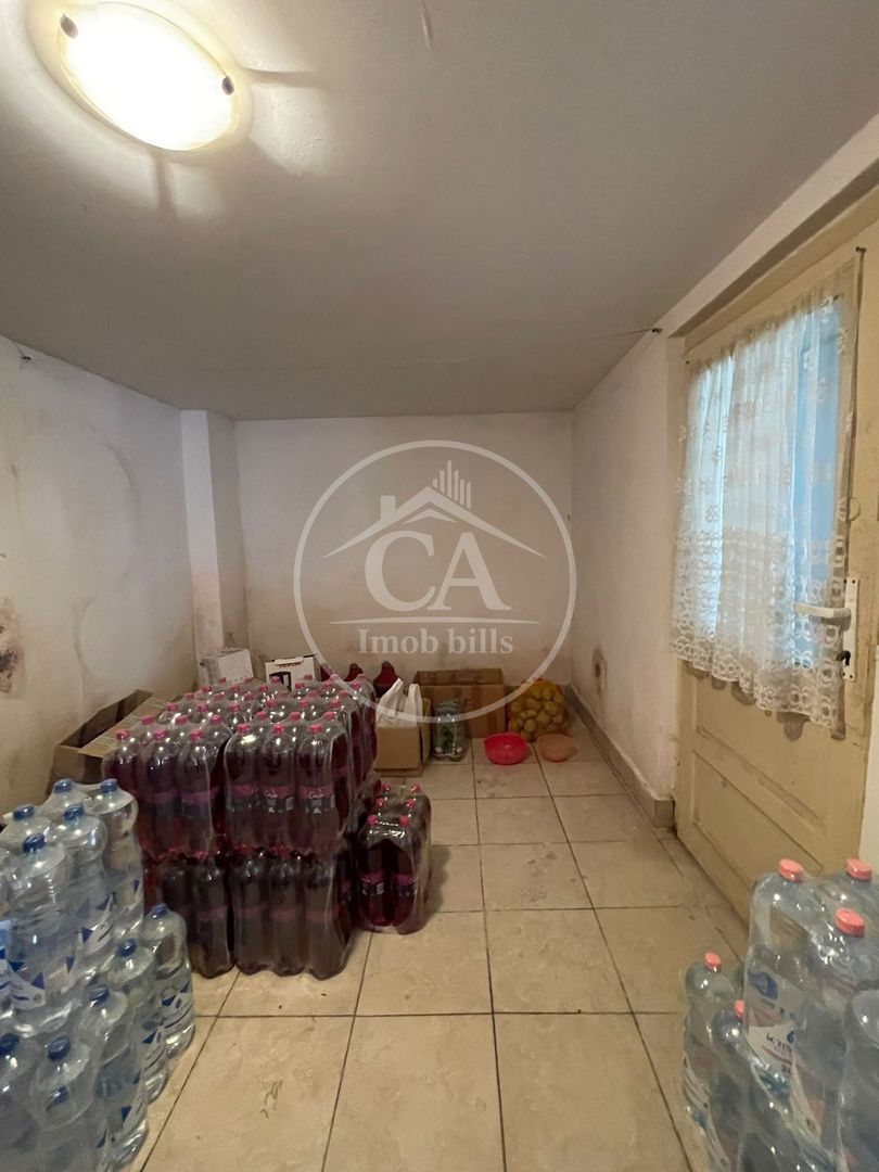 Casa de vanzare cu 4 camere in zona Nufaru,  Oradea - Poză 14