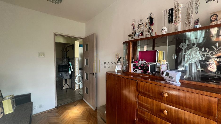 Apartament 3 camere, decomandat - Poză 3