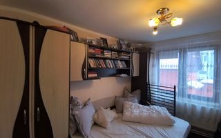 APARTAMENT DE VANZARE IN SIRET – 4 camere | Etaj 1 - Poză 11