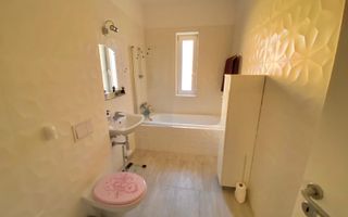 2 camere| Giroc-Dacilor| loc de parcare| balcon deschis| apaartament frumos - Poză 9