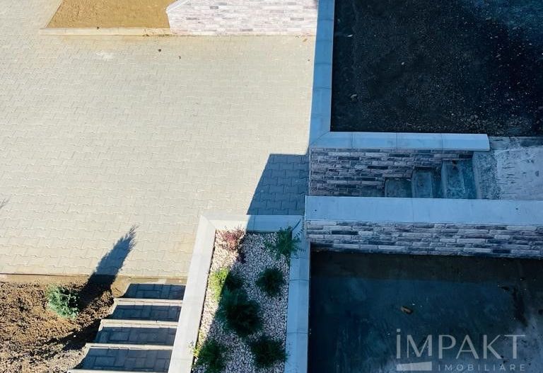 Ansamblu de 3 case la vanzare  in Chinteni! - Poză 4