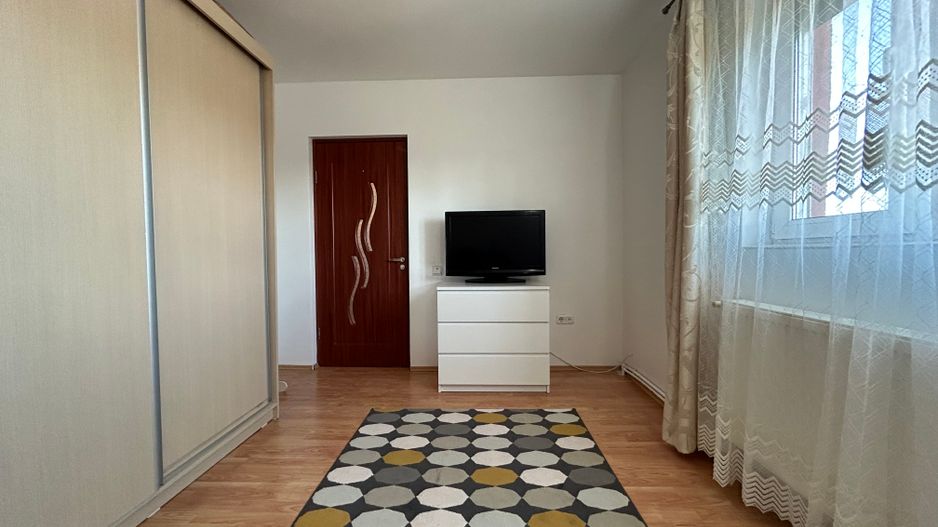 Oportunitate - Casa 4 camere P+1 Techirghiol in zona Noului Sanatoriu - Poză 4