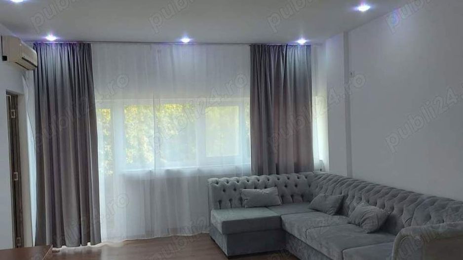 Apartament cu 4 camere  superb (100mp) - Poză 1