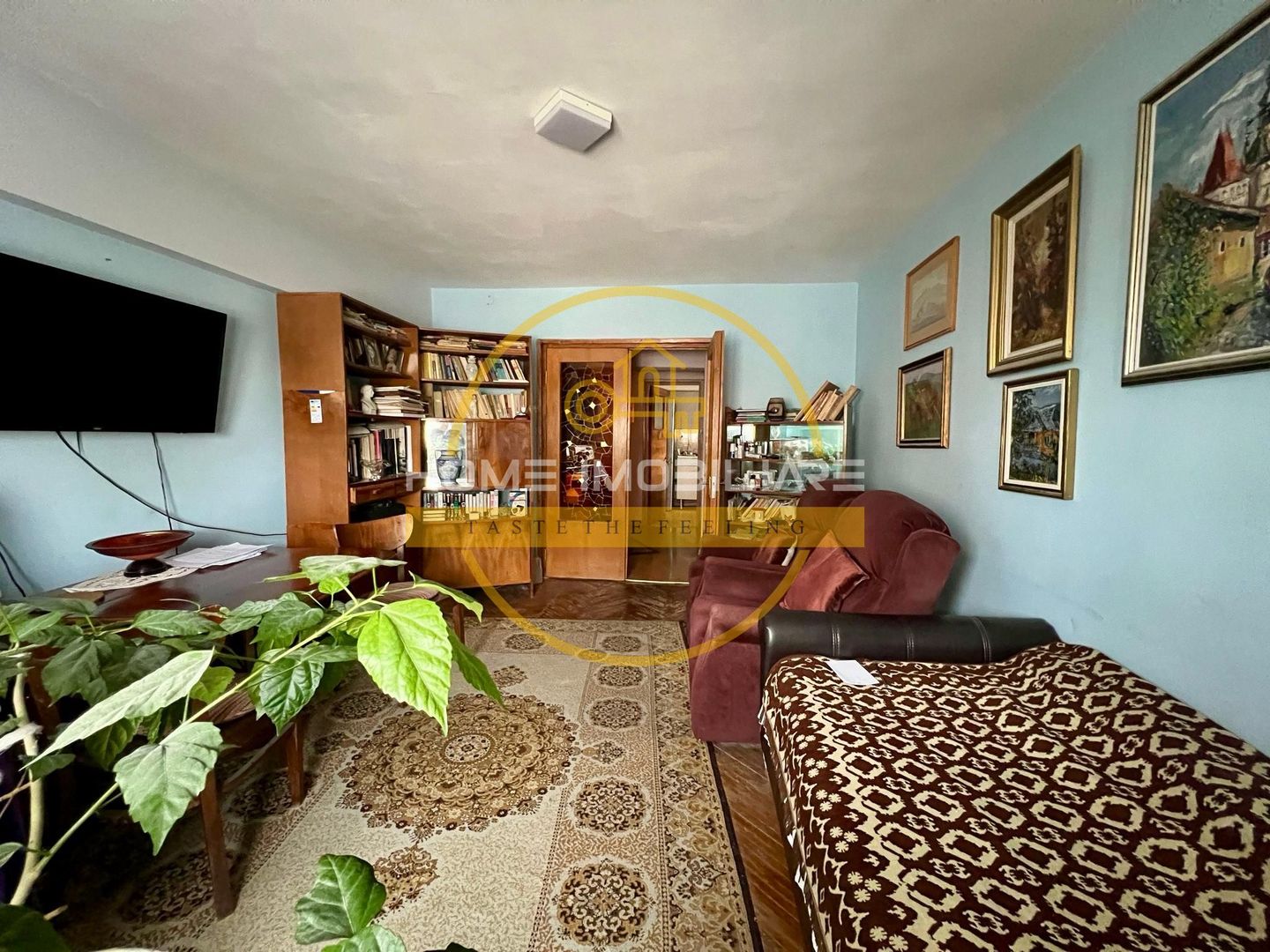 Apartament 105 mp ultracentral, 4 camere + 2 logii – poziție excelentă - Poză 2