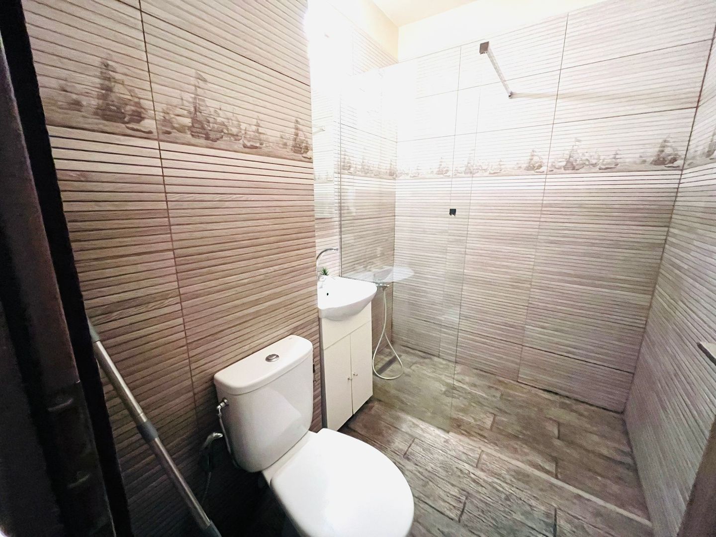 GARSONIERA MODERNA ULTRACENTRAL METROU T VLADIMIRESCU - Poză 10