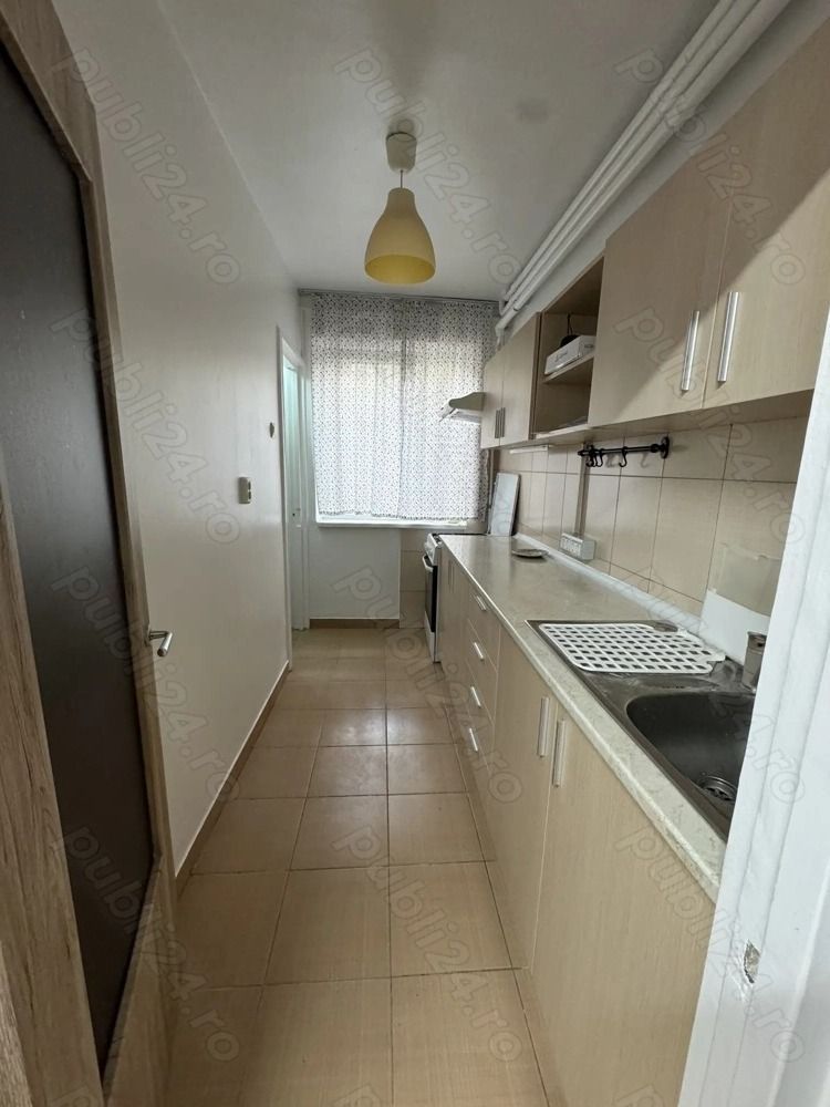 GARSONIERA - DRUMUL TABEREI, MOBILAT MODERN, BUCATARIE INCHISA - Poză 4