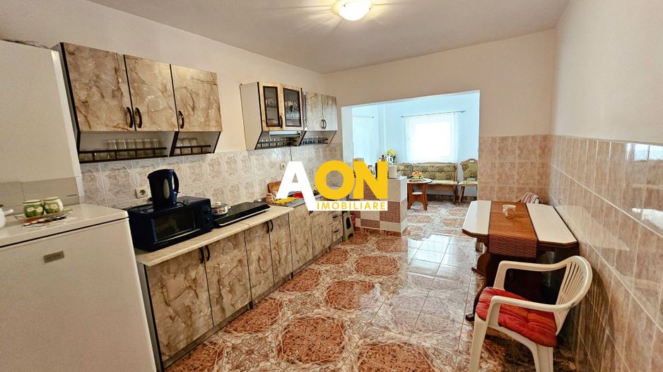 Casa 6 camere, 538 mp teren, Cetate. Pretabila pentru birouri - Poză 10