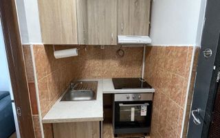 Garsonieră renovată zona Elite City, centrală proprie, aer condiționat - Poză 4