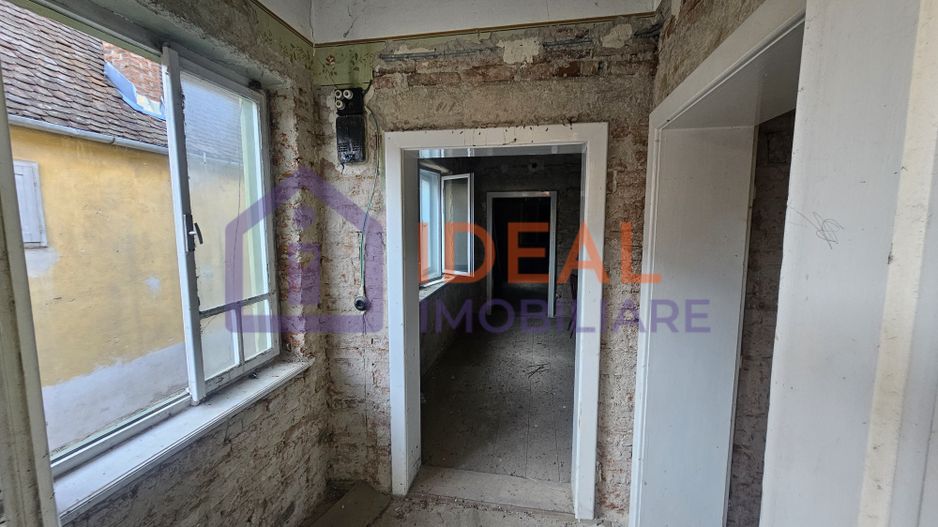 Casă individuală cu șură și curte generoasă – Apoldu de Sus, Sibiu - Poză 13