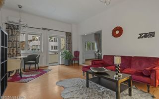 Maltopol - Titulescu, vila renovata 242 mp total, curte 105 mp - Poză 4