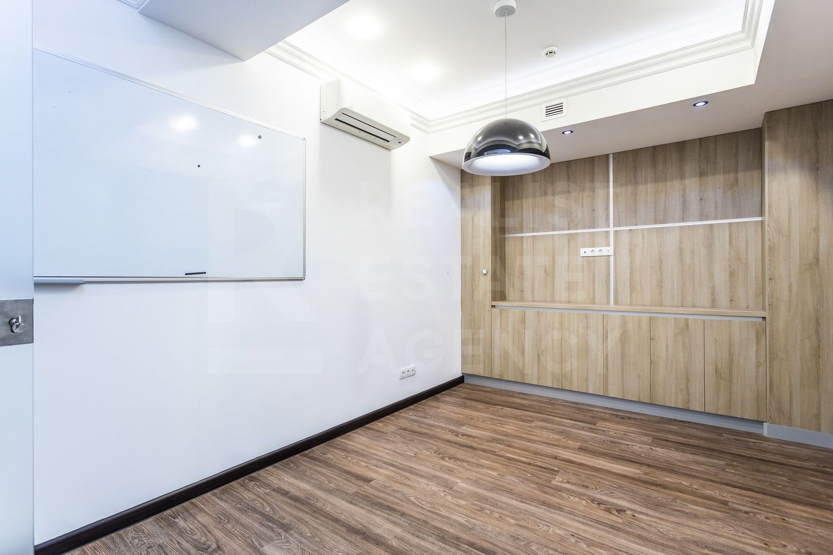 Chirie, oficiu, 116 mp, str. București, Centru - Poză 14
