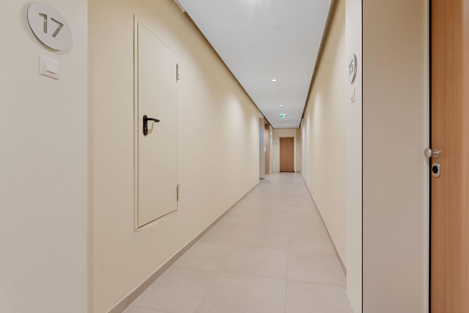 Apartament modern, 3 camere, 82 mp, comision zero - 199.000 Euro+tva - Poză 22