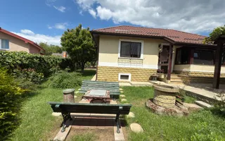 Proprietate deosebită în Aroneanu – 2 case pe teren generos de 1209 mp - Poză 21