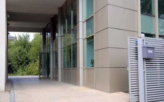 CLADIRE DE BIROURI P+4E - Poză 1