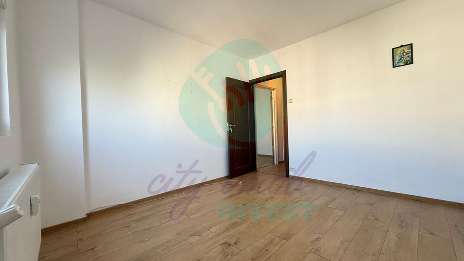 3 camere lanaga METROU si Parc - Poză 5