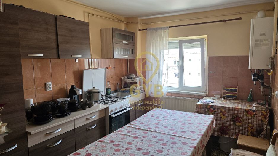 Apartament spatios cu 4 camere, 2 balcoane – Marghita, zona Penny - Poză 16
