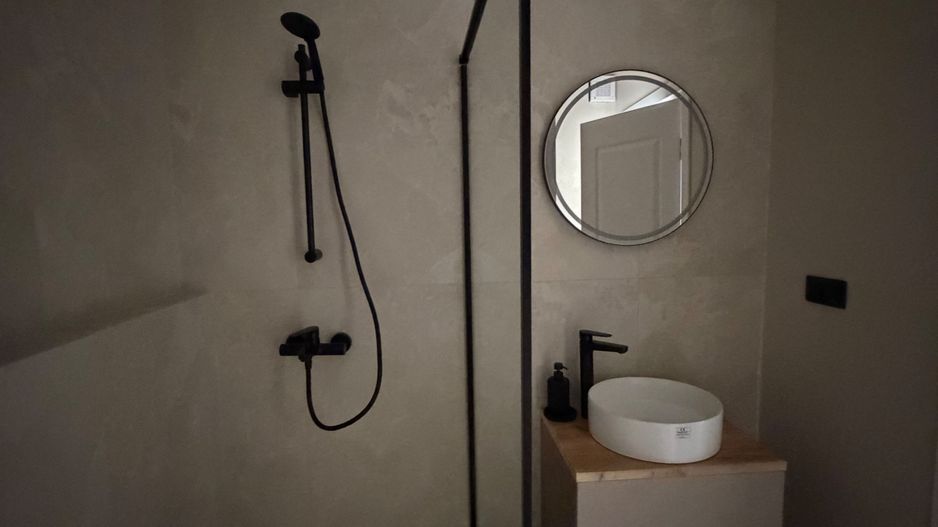 Apartament 2 camere, terasa, etaj intermediar, garaj, Eroilor - Poză 11