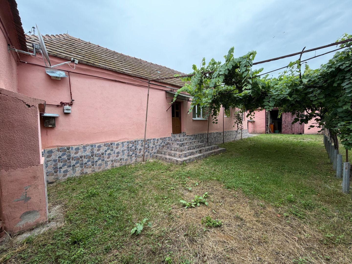 Casa de vanzare 255mp utili, 1974mp teren - Balomir - Poză 14