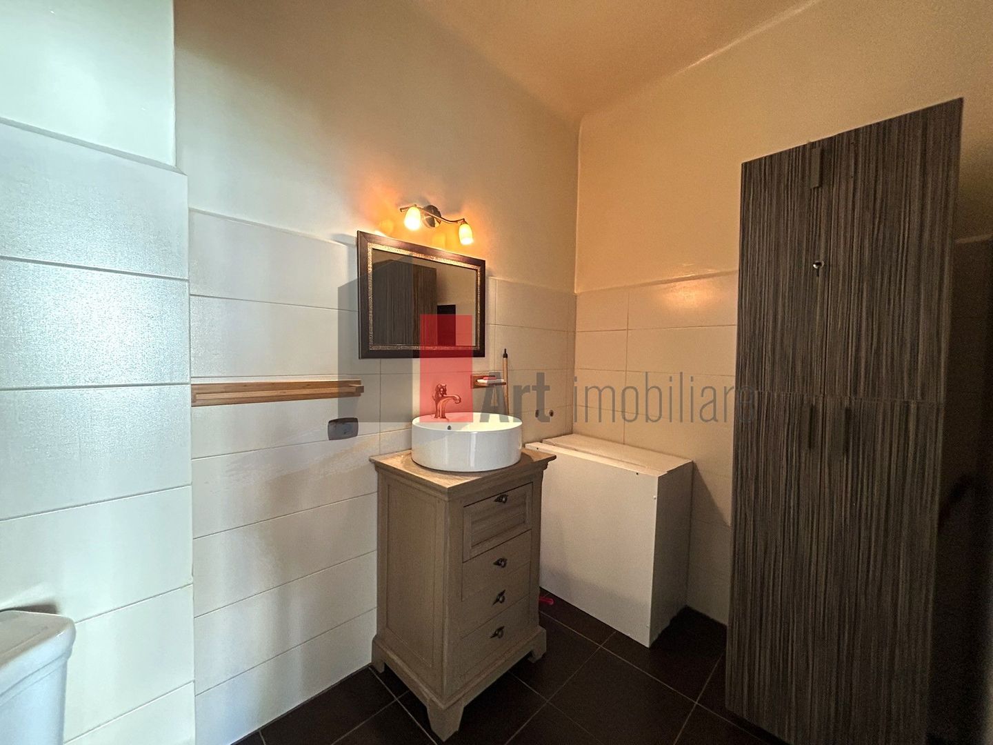 Casa cu 2 camere P+1E | zona Ultracentrala - Poză 9