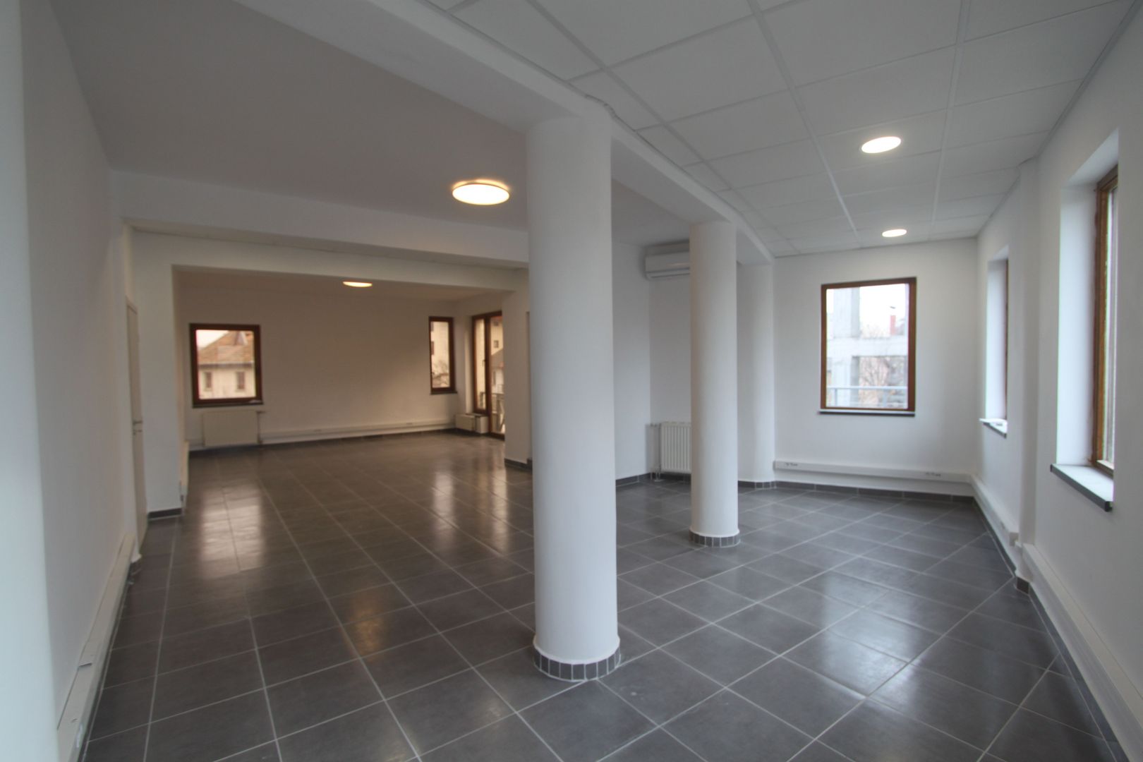 Spatiu birouri E+M - 205mp - zona L. Rebreanu - Poză 19