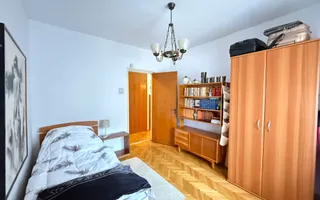 De vanzare 4 camere, curte exclusivă 250 mp, Str. Uruguay - Bucuresti - Poză 12