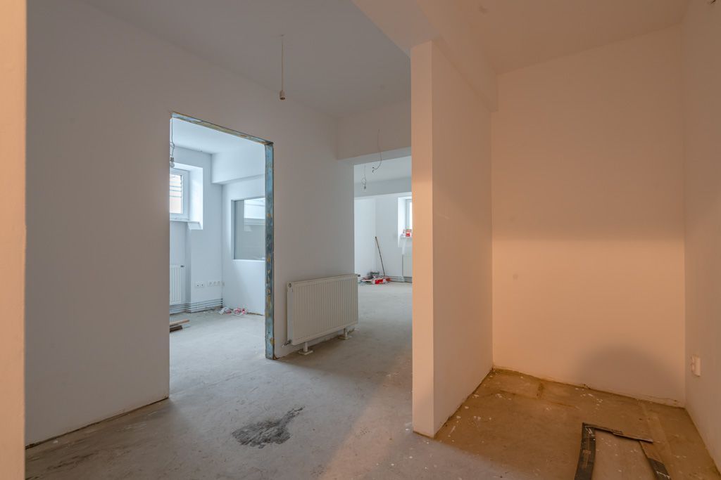 Doua spatii pentru birouri cu acces direct din strada - Poză 19