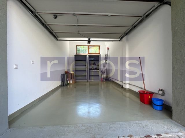 Vila spatioasa 6 dormitoare | gradina | Garaj - Poză 39