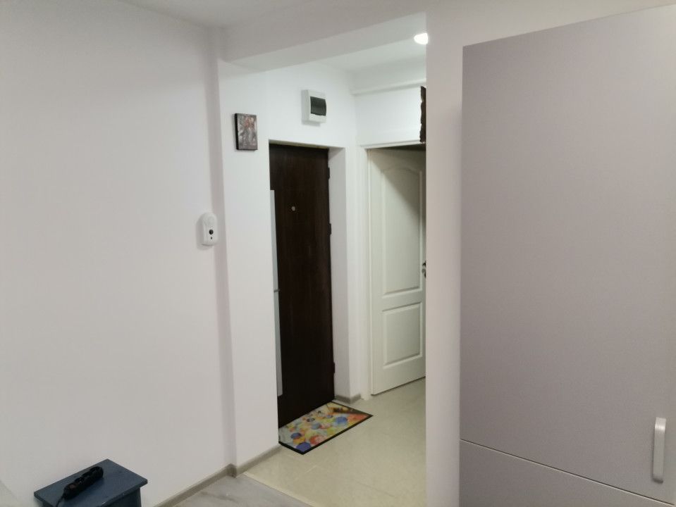 Inchiriere apartament 2 camere, bloc nou, Craiovei - Poză 7
