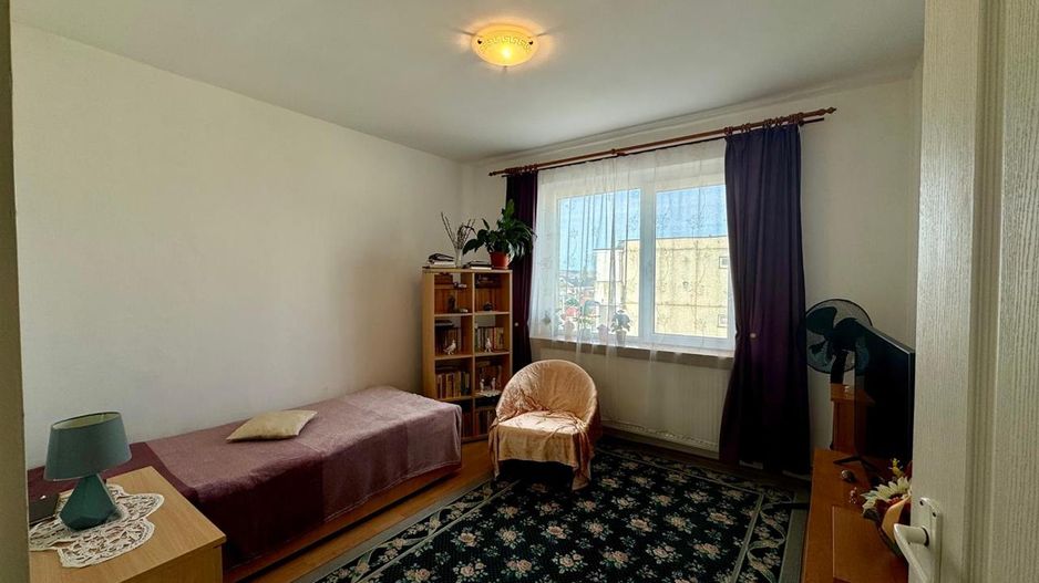 Decomandat, 2 bai, balcon, pivnita, Ungheni, Mures - Poză 6