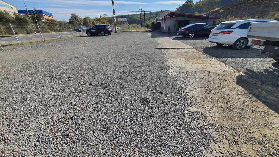 Parc Auto cu birou,garaj,1000mp teren cu deschidere la E60 - Poză 2