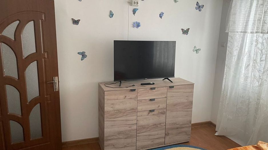 De inchiriat apartament 2 camere, parter, Micro 16 - Poză 6