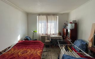 Garsoniera de vanzare | Zona Micro 15 - Poză 1