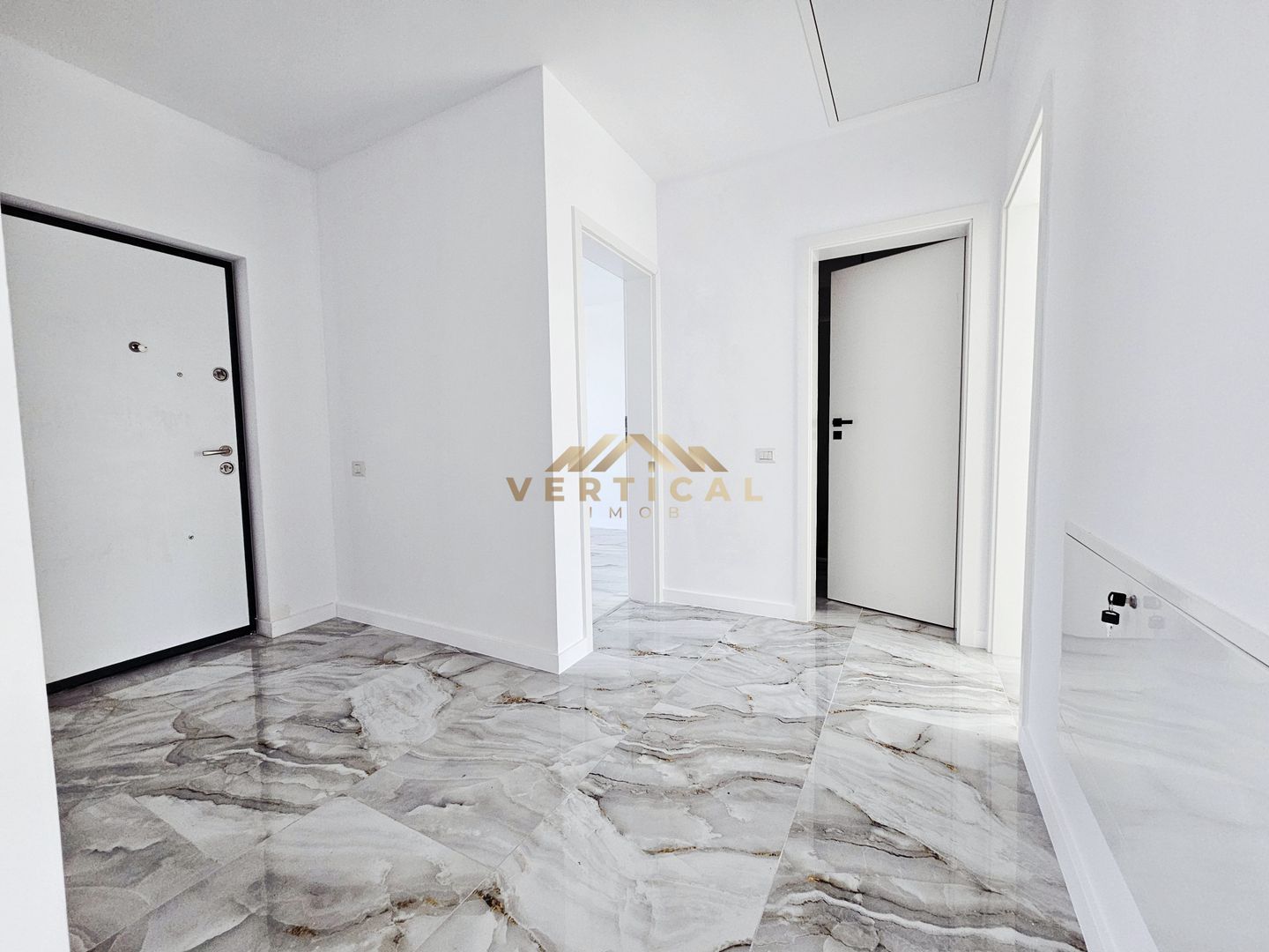 Casa parter cu 3 camere - comuna Berceni - Poză 10