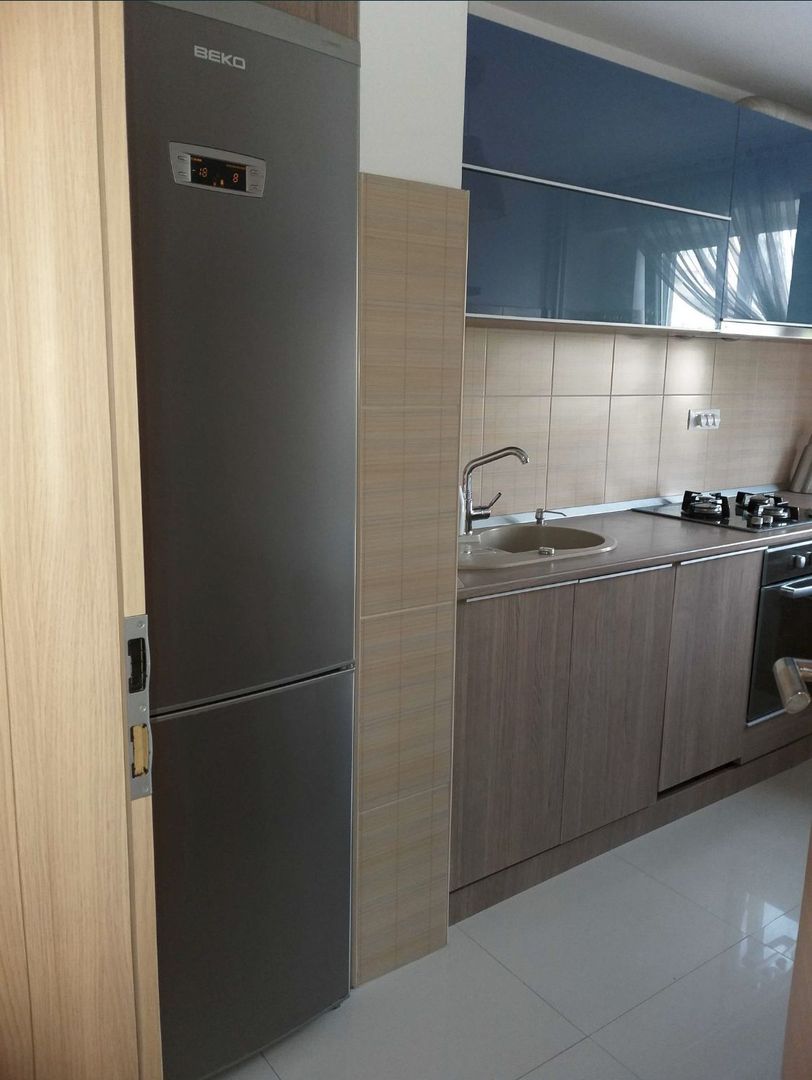 Apartament de vanzare cu 3 camere - Poză 5