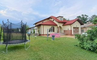 Floresti - Stoenesti, Jud. Giurgiu, vila + garaj + beci, teren 1400 mp - Poză 2