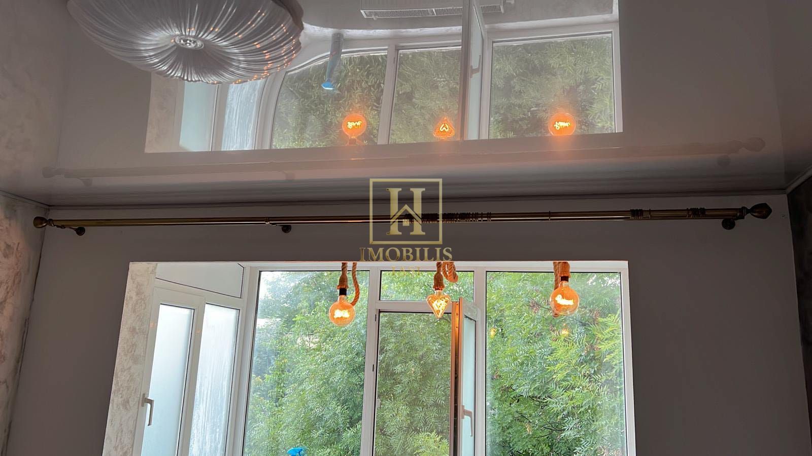 Apartament renovat 2 camere Dec 52 mp Tatarasi 93900 euro - Poză 13