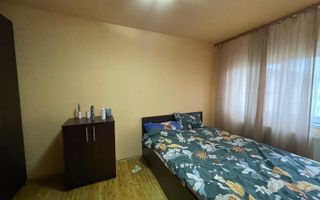 Apartament luminos cu 2 camere, la mansardă, în zonă căutată - Poză 5