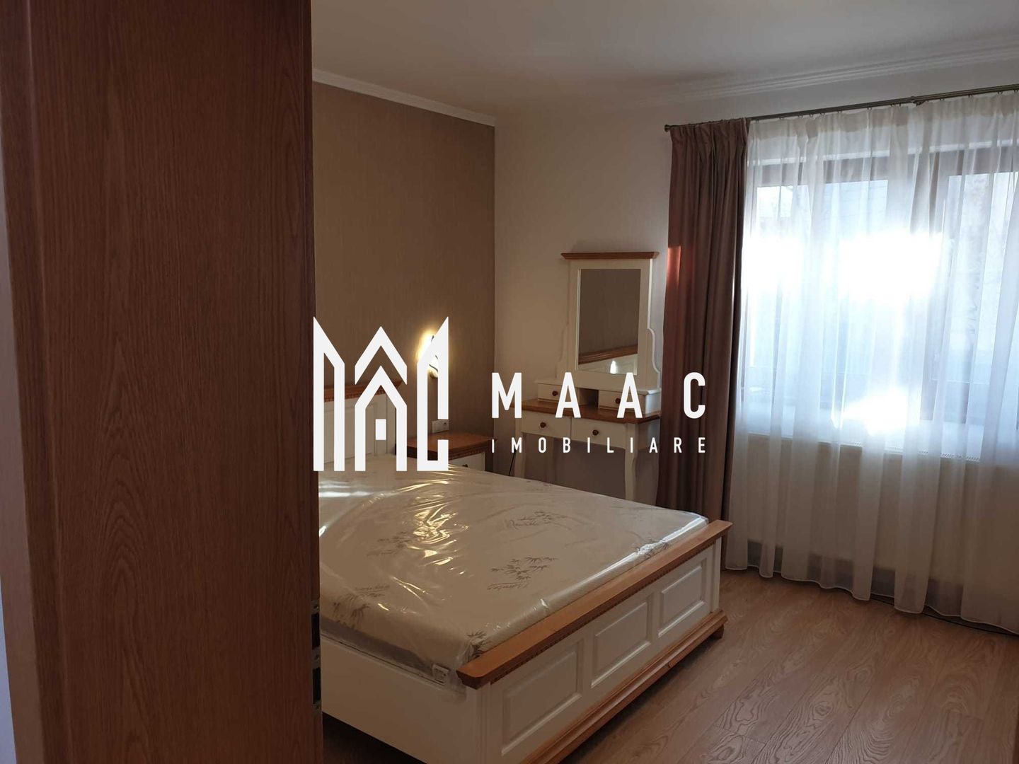 Apartament | 100 MPU |  zona parcul Sub Arini - Poză 3