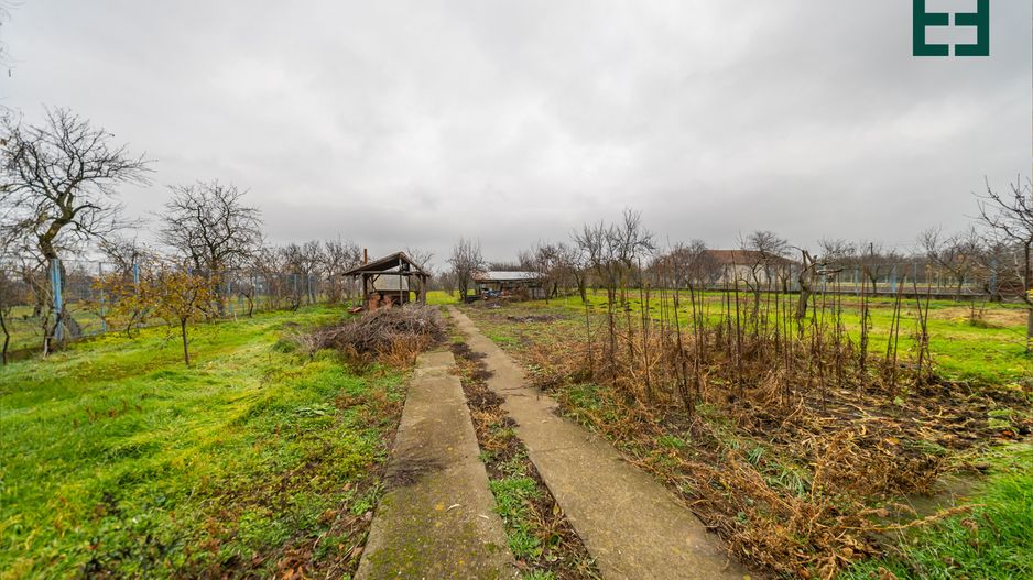 Vândut - Teren cu construcție – 2.480 mp – Seceani, Timiș - Poză 5