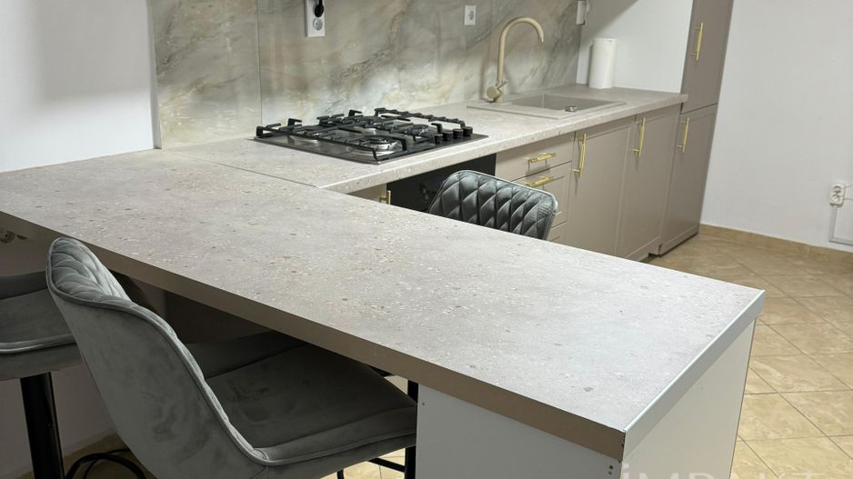 Apartament cu 4 camere spre inchiriere, zona Intre Lacuri! - Poză 3