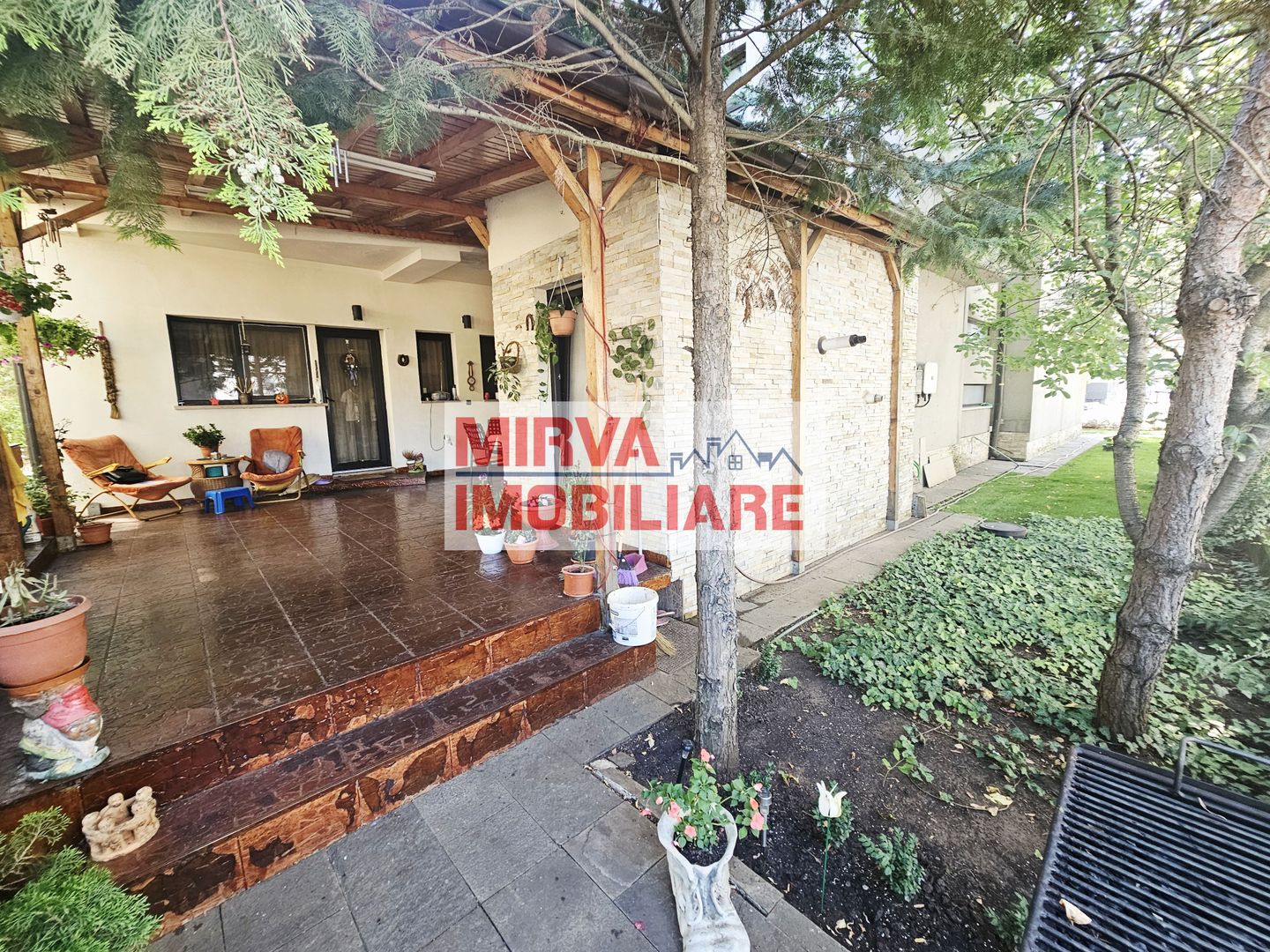 🏡 Casă deosebită – 2 unități locative, 6 dormitoare, zona Albert - Poză 89