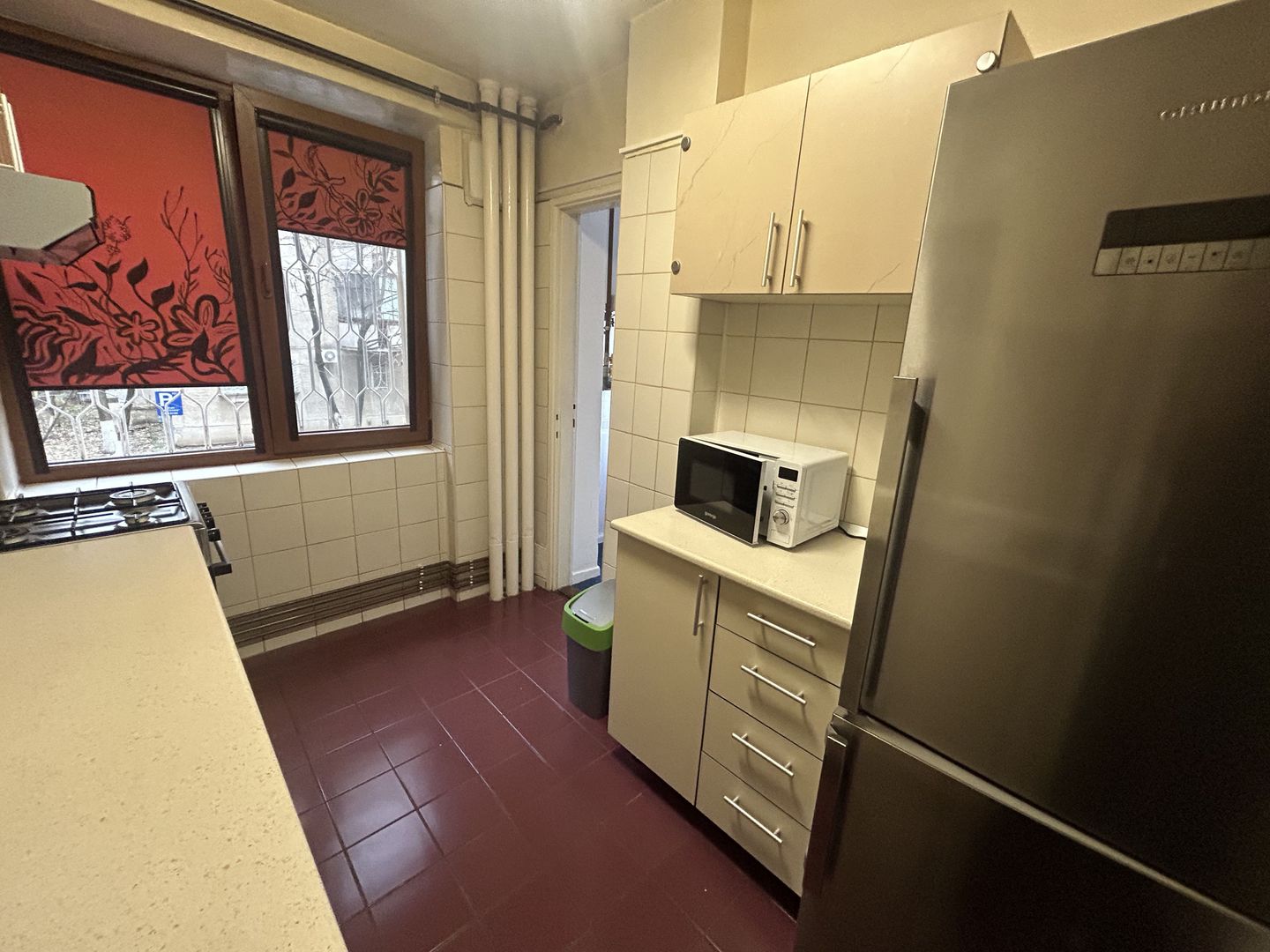 3 Camere Vatra Luminoasa - Poză 7