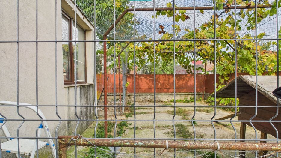 Casă cu teren , 2 fronturi, zona Plopi, Timişoara - Poză 5