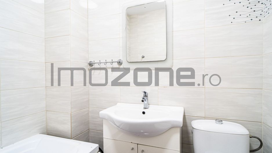 Studio 37 mp, mobilat, etaj 4, lift, situat langa Penny Market- Rezervelor - Poză 8