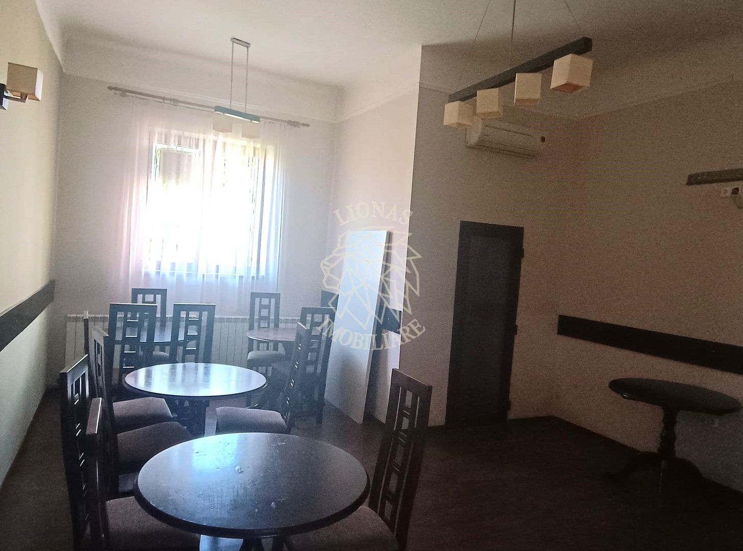 Restaurant deosebit pentru inchirire Central Oradea - Poză 9