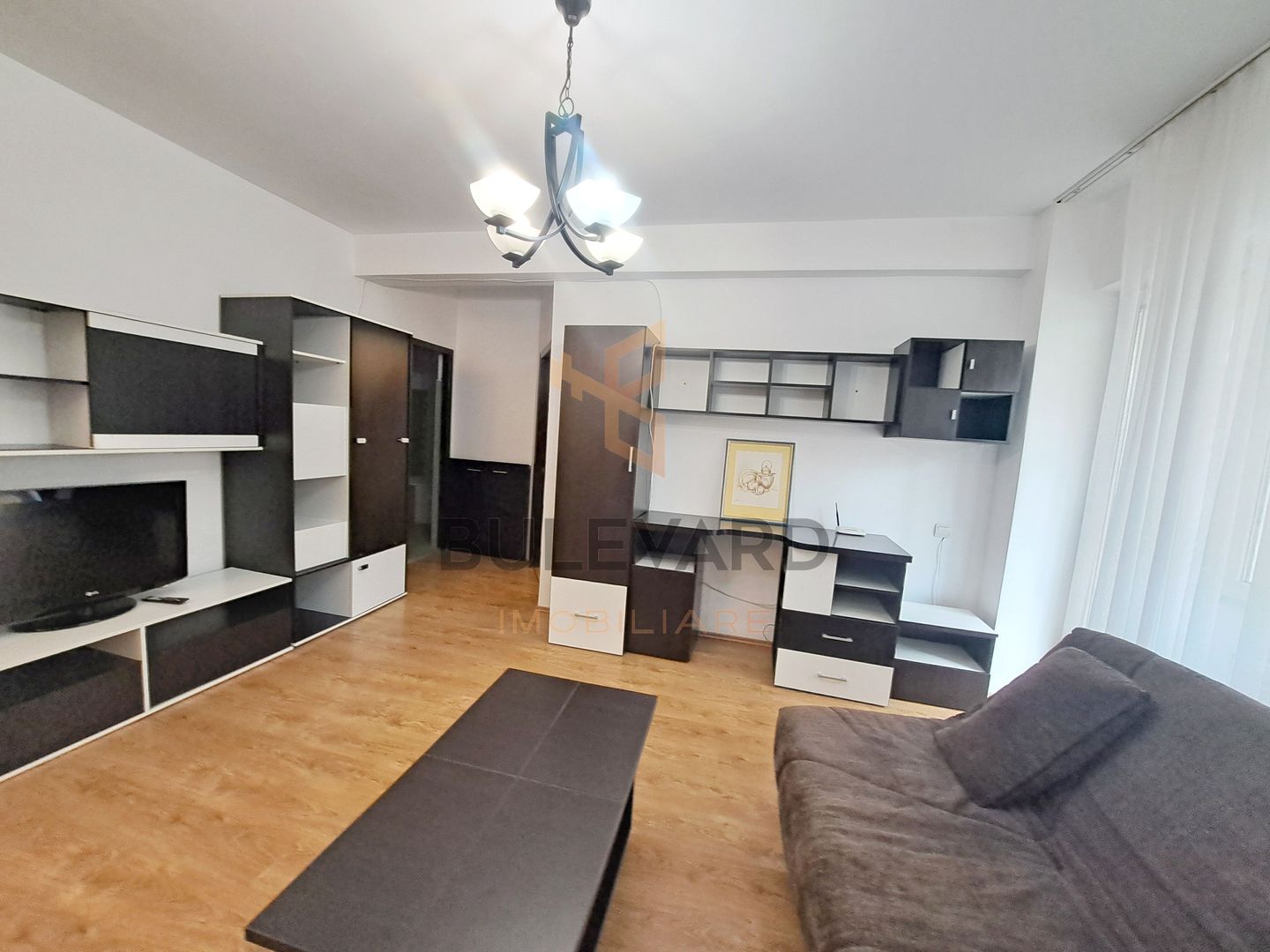 Apartament 2 camere,  Zorilor, zona Golden Tulip! - Poză 3